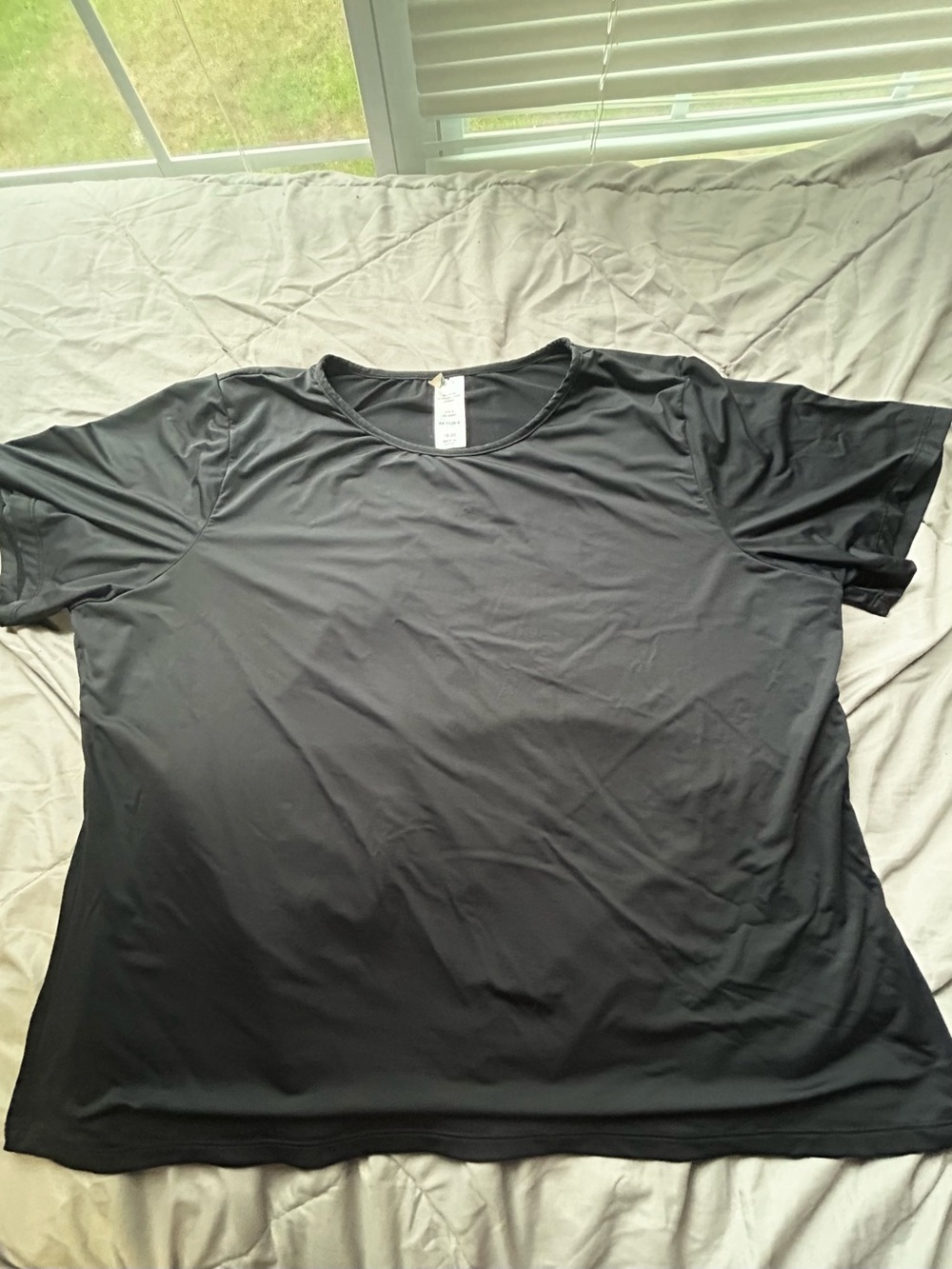 Women's Black Short-Sleeve Swim Tee - Lightweight UV Cover-Up 18/20